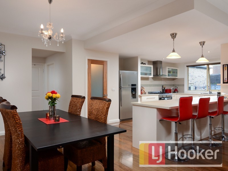 53 Timberside Drive, Beaconsfield VIC 3807