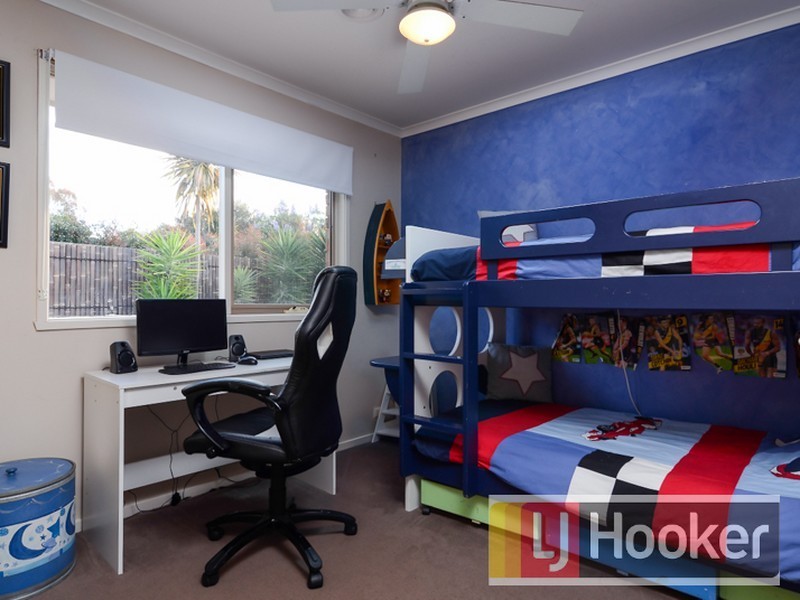 9 Wirrabarra Place, Berwick VIC 3806