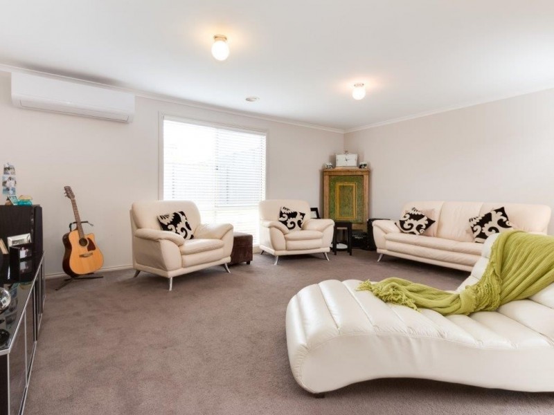 7 Huron Parkway, Pakenham VIC 3810