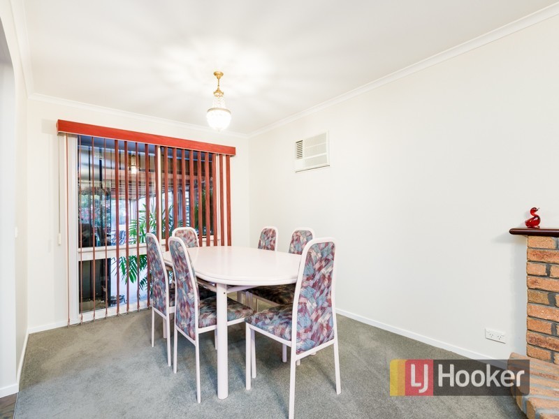 35 Adam Avenue, Hallam VIC 3803