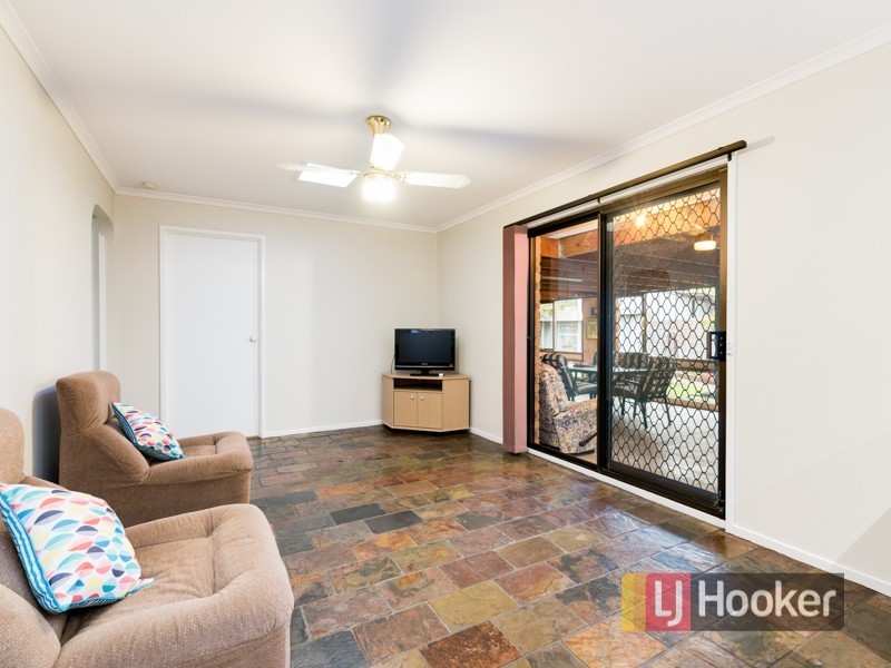 35 Adam Avenue, Hallam VIC 3803