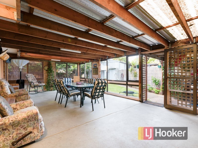 35 Adam Avenue, Hallam VIC 3803