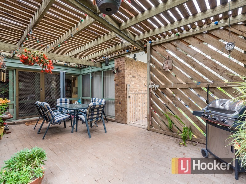9 Broxburn Court, Berwick VIC 3806