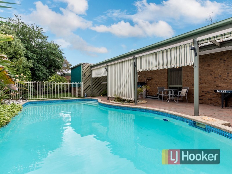 9 Broxburn Court, Berwick VIC 3806