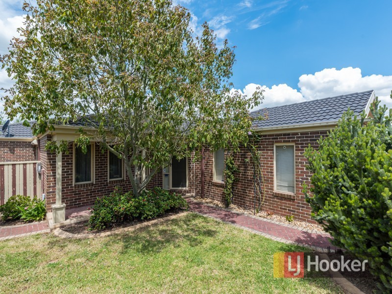 7 Lisson Court, Berwick VIC 3806