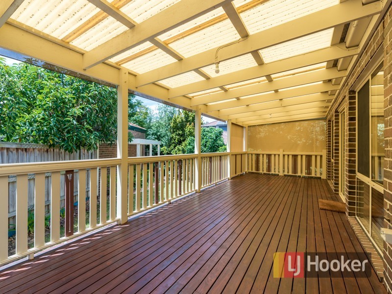 7 Lisson Court, Berwick VIC 3806