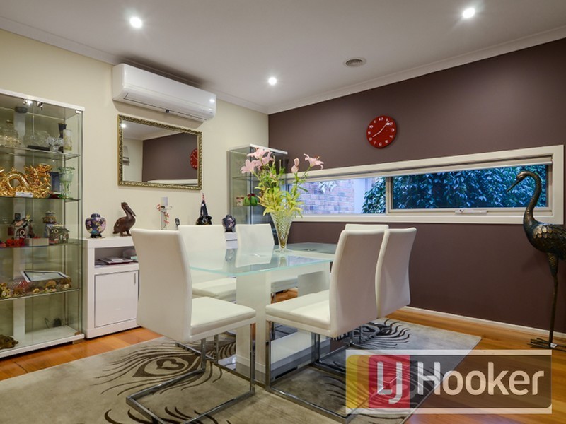 14 Honey Court, Berwick VIC 3806