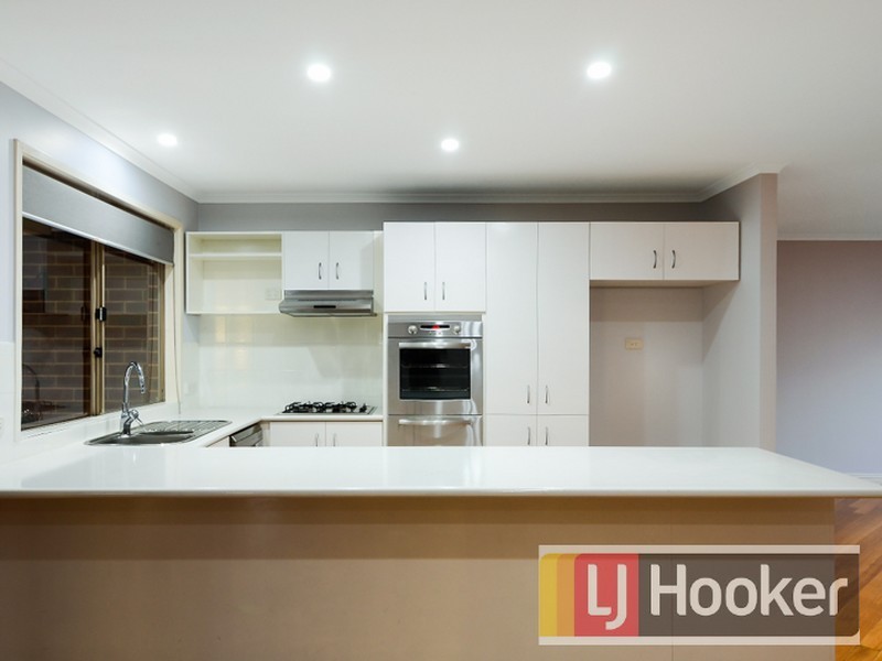 5 Jason Close, Berwick VIC 3806
