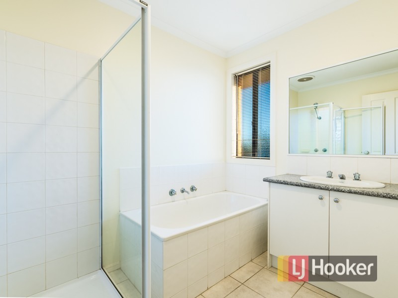 47 Domain Drive, Berwick VIC 3806