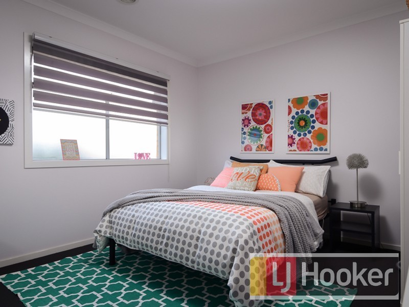 10 Norris Grove, Berwick VIC 3806