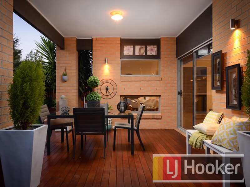 10 Norris Grove, Berwick VIC 3806