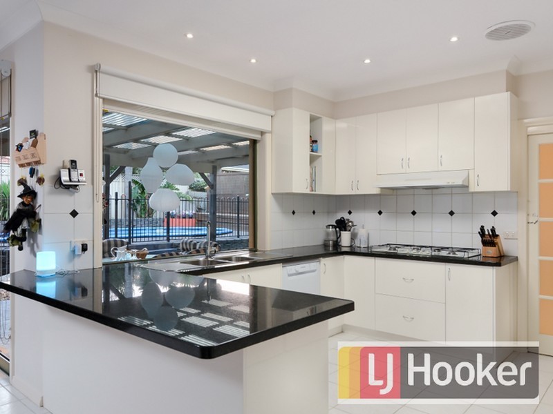 20 Christine Avenue, Berwick VIC 3806