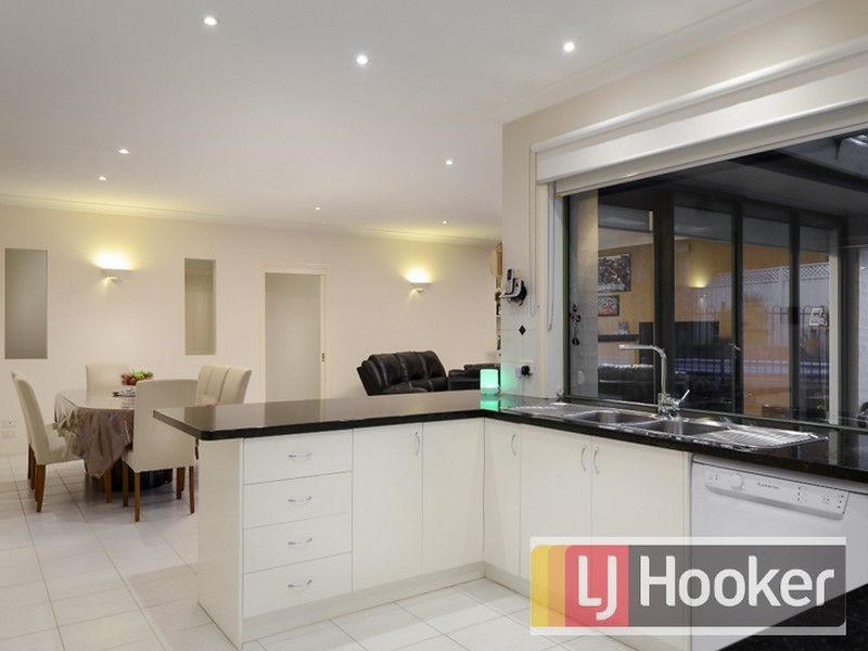 20 Christine Avenue, Berwick VIC 3806