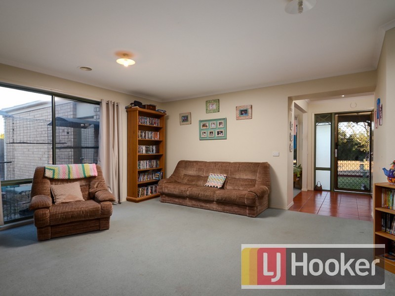 8 Tantallon Boulevard, Beaconsfield VIC 3807