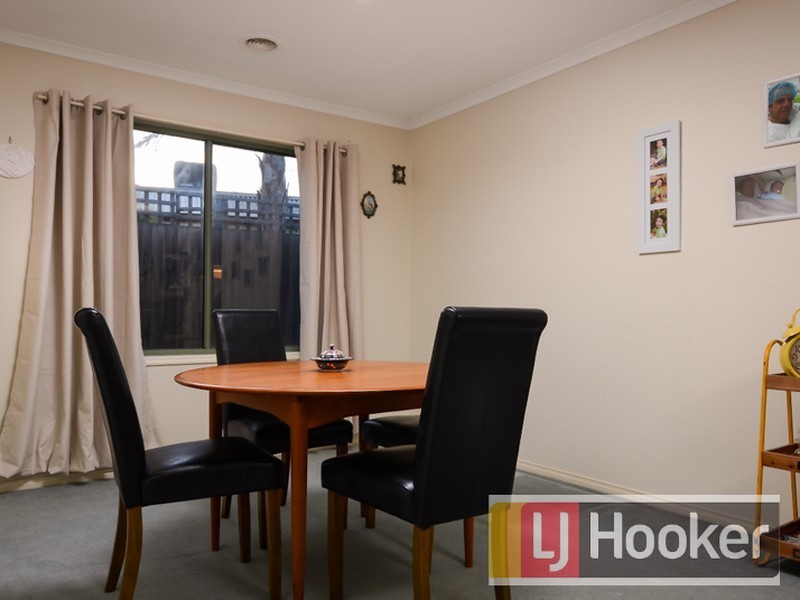 8 Tantallon Boulevard, Beaconsfield VIC 3807