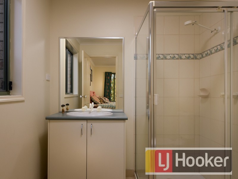 8 Tantallon Boulevard, Beaconsfield VIC 3807