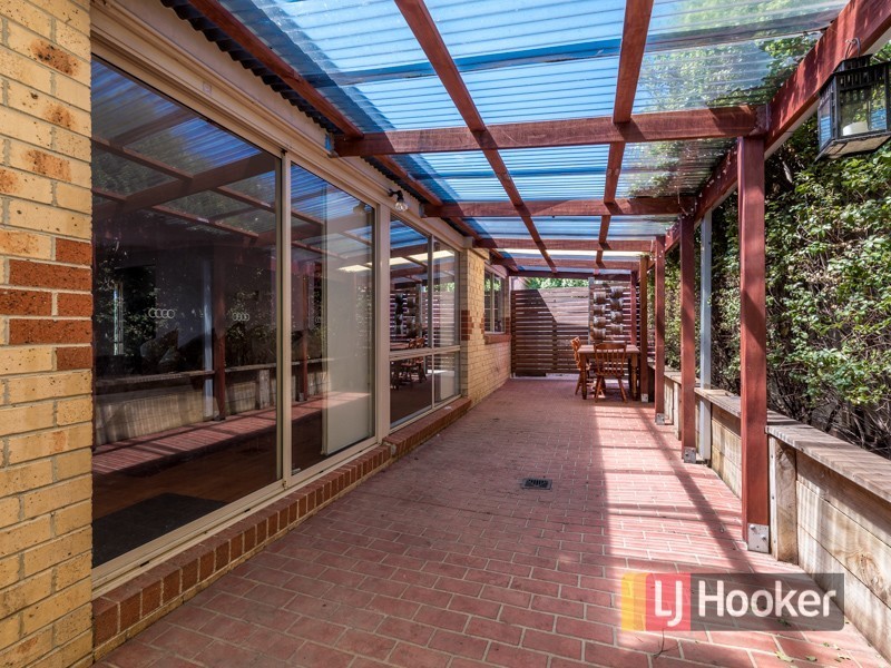 7 Willowbank Place, Cranbourne East VIC 3977