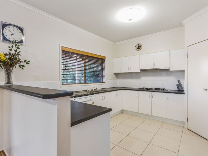 7 Heard Close, Berwick VIC 3806