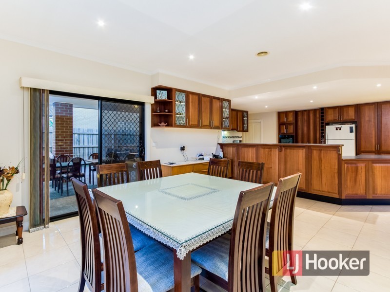 38 Tralee Circuit, Narre Warren VIC 3805