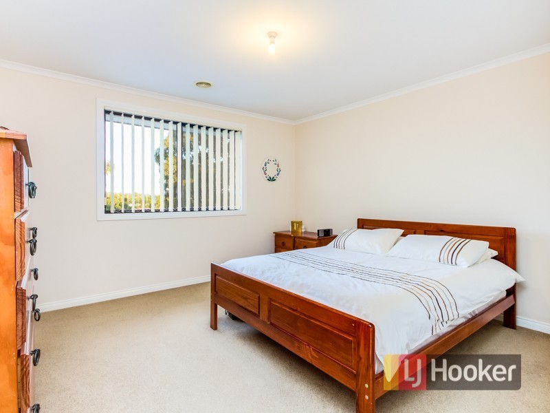 38 Tralee Circuit, Narre Warren VIC 3805