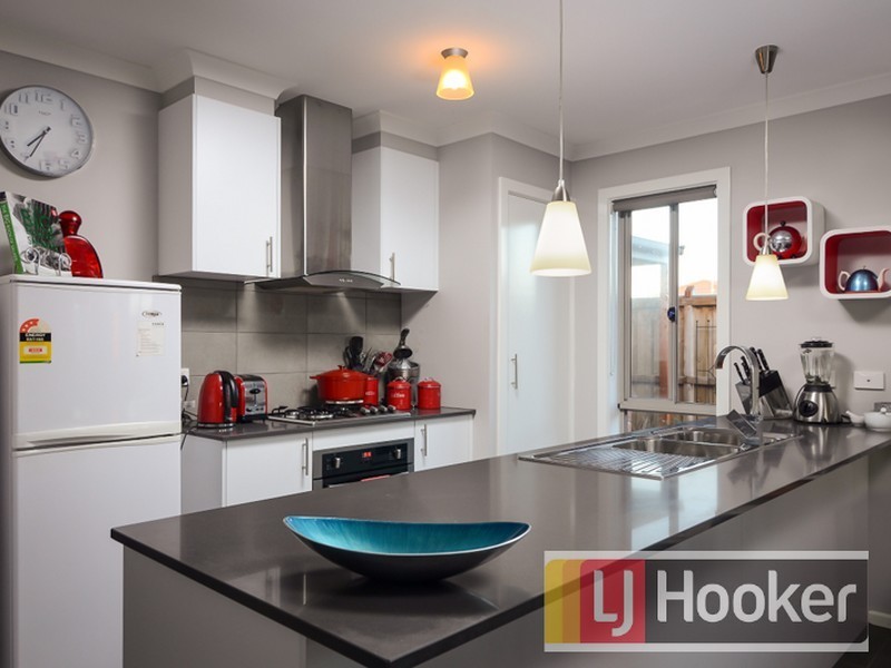 5 Rimple Way, Beaconsfield VIC 3807