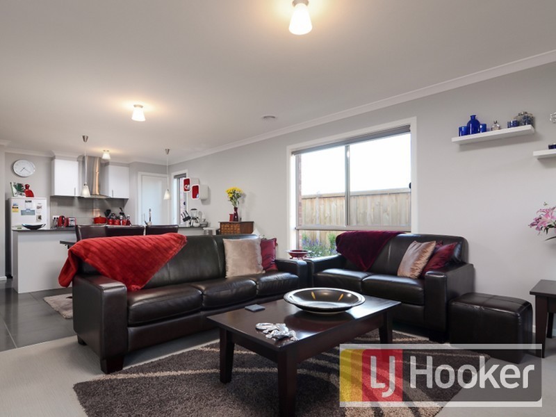 5 Rimple Way, Beaconsfield VIC 3807