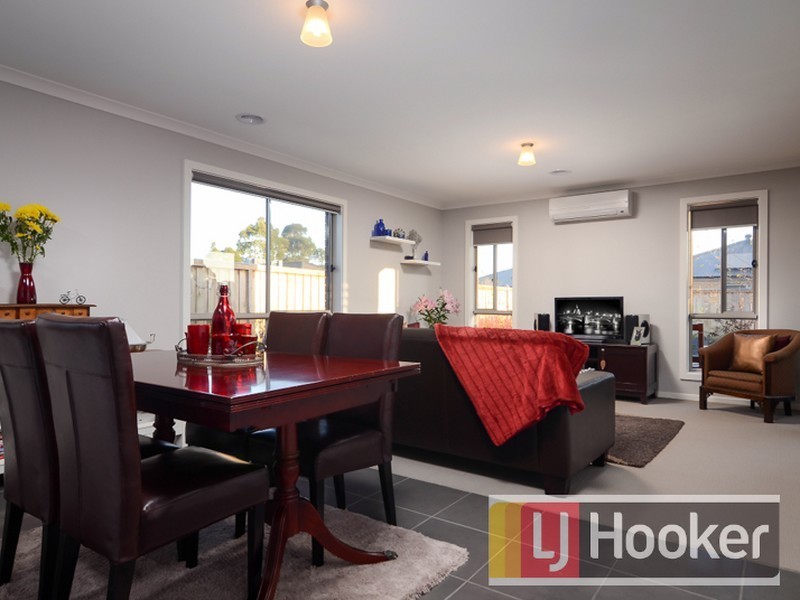 5 Rimple Way, Beaconsfield VIC 3807