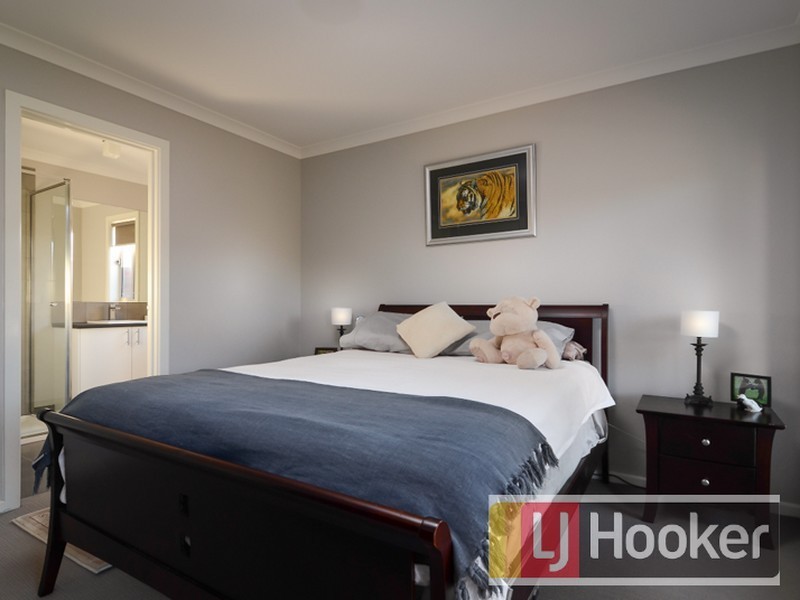 5 Rimple Way, Beaconsfield VIC 3807