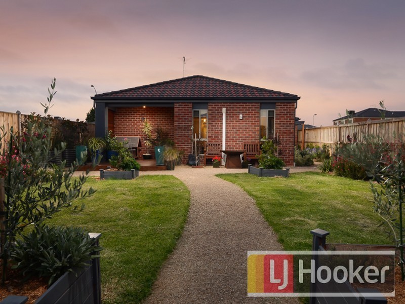 5 Rimple Way, Beaconsfield VIC 3807