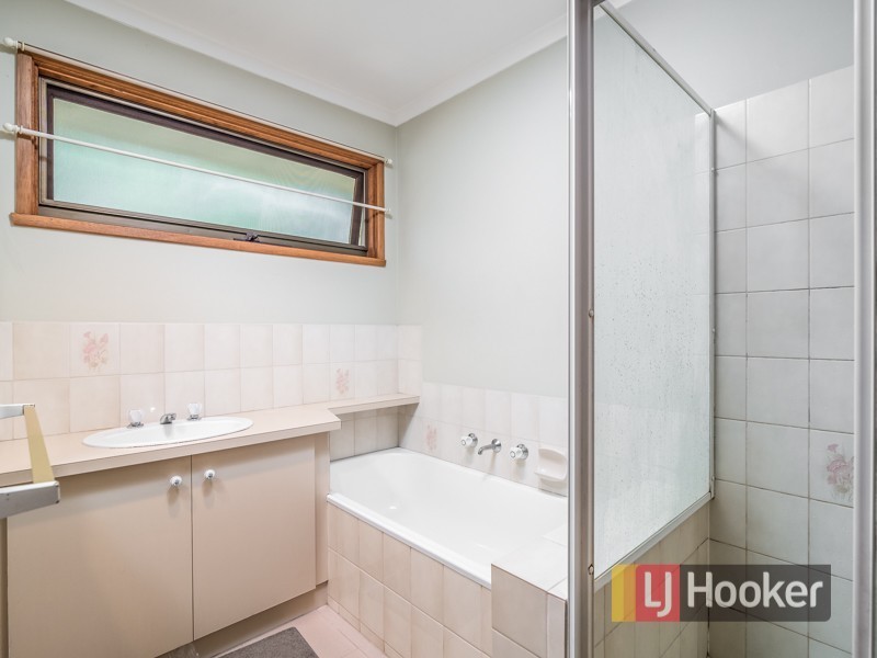 100 Mansfield Street, Berwick VIC 3806