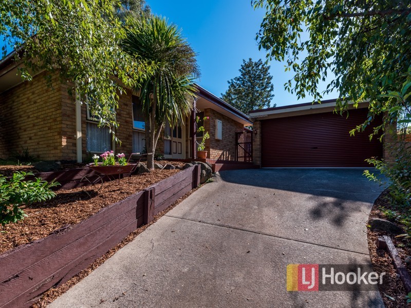 100 Mansfield Street, Berwick VIC 3806