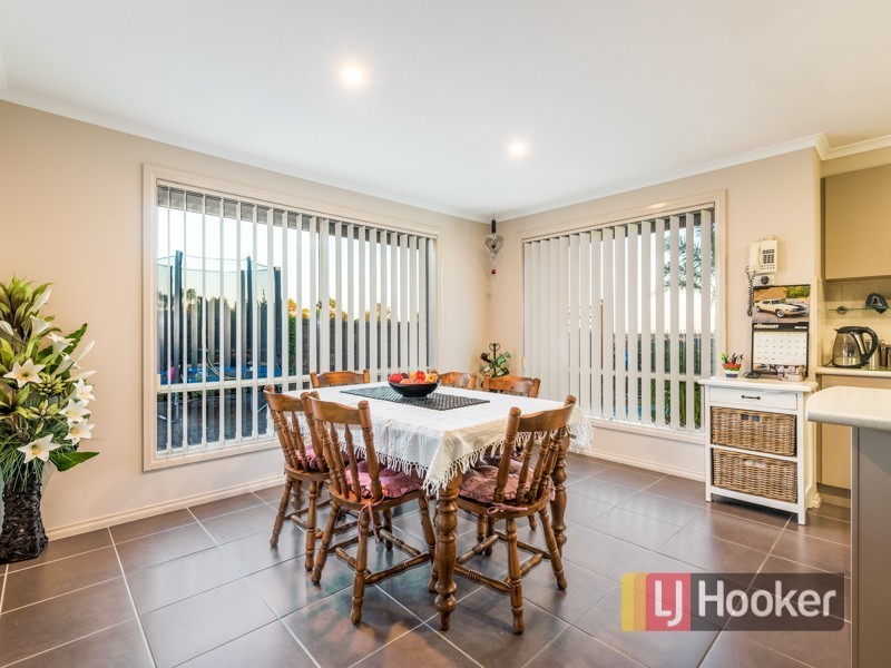 21 Daventry Court, Berwick VIC 3806