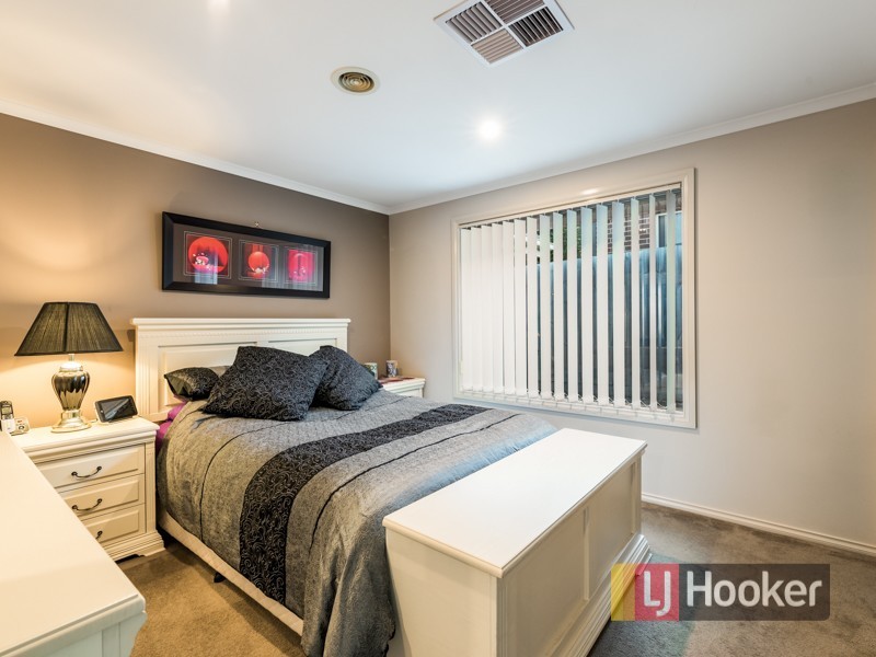 21 Daventry Court, Berwick VIC 3806