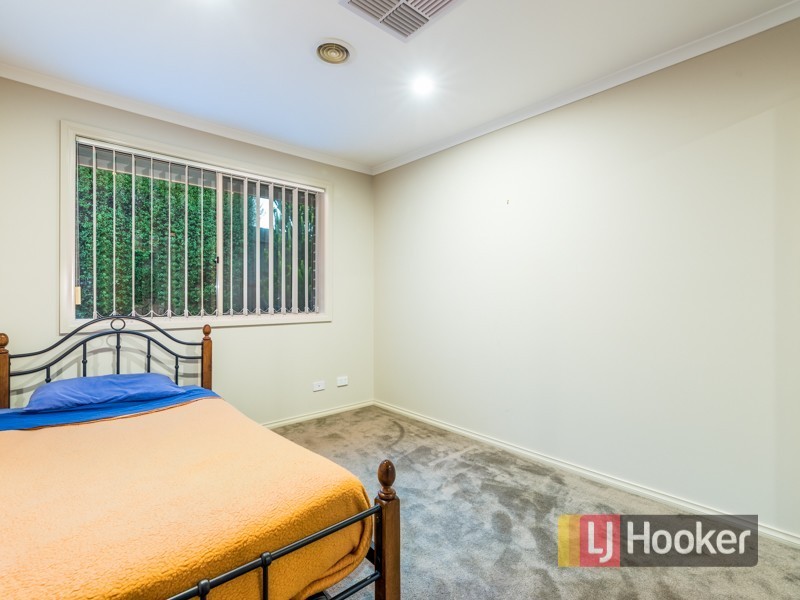 21 Daventry Court, Berwick VIC 3806