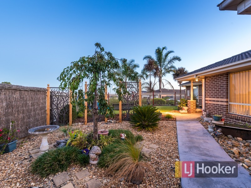 21 Daventry Court, Berwick VIC 3806