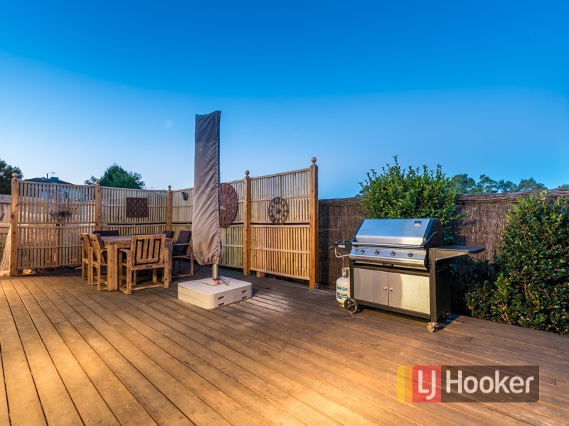 21 Daventry Court, Berwick VIC 3806