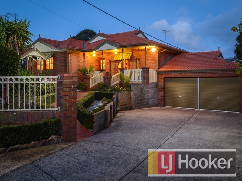 7 Mahon Avenue, Beaconsfield VIC 3807