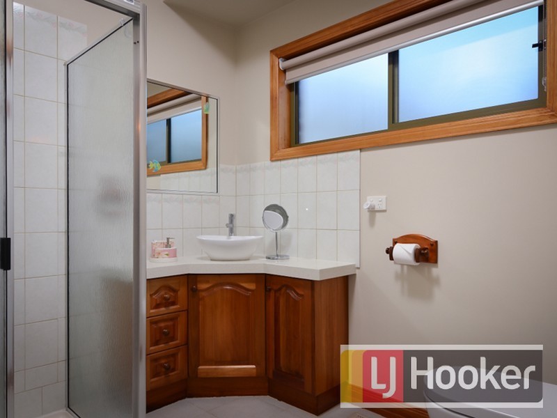 7 Mahon Avenue, Beaconsfield VIC 3807