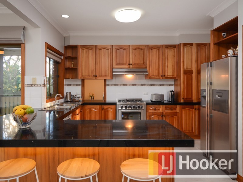 7 Mahon Avenue, Beaconsfield VIC 3807