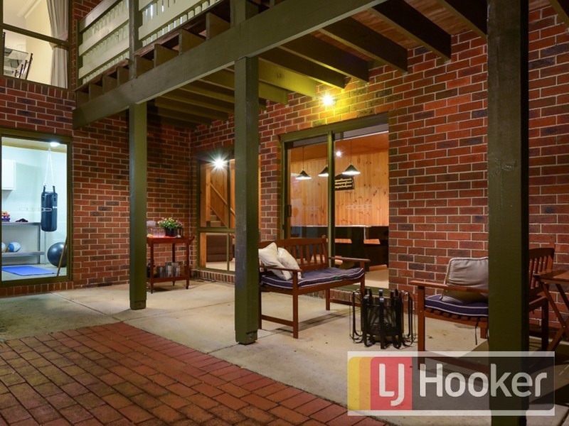 7 Mahon Avenue, Beaconsfield VIC 3807