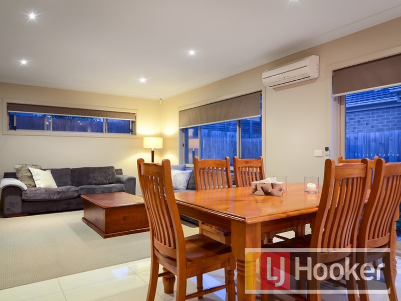 1/12 Kilvington Court, Berwick VIC 3806