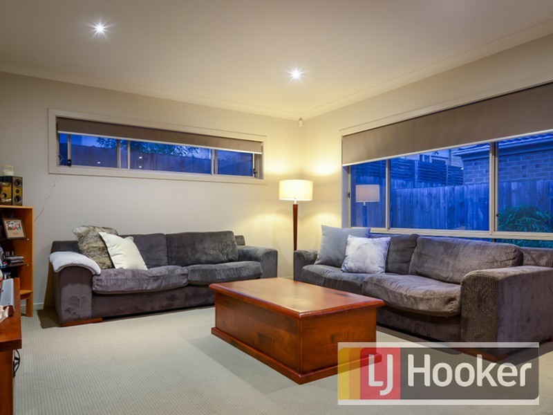 1/12 Kilvington Court, Berwick VIC 3806