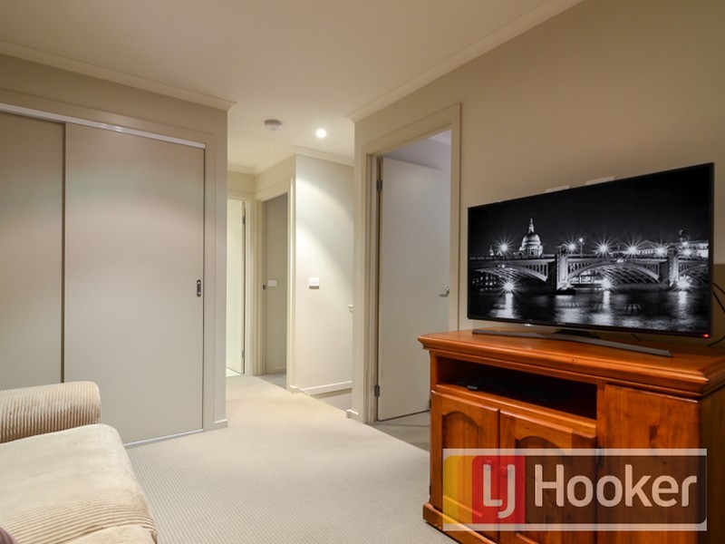 1/12 Kilvington Court, Berwick VIC 3806