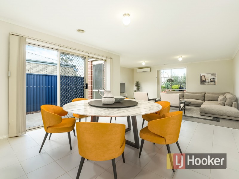 13 Dianella Close, Pakenham VIC 3810