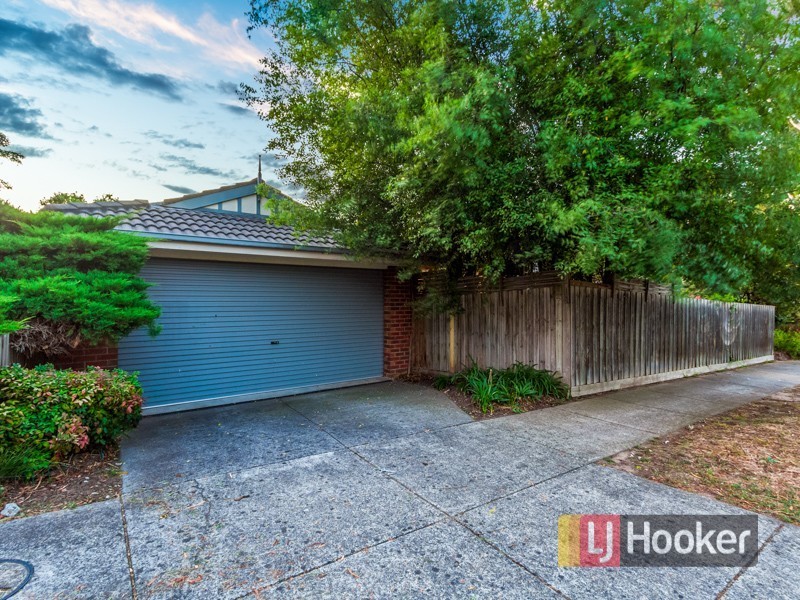 3 Silkwood Avenue, Berwick VIC 3806