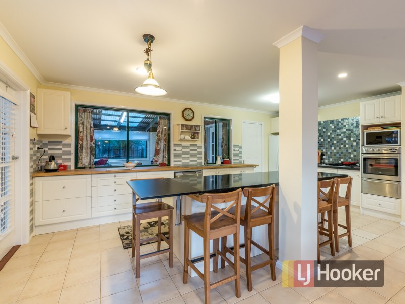 7 Scenic Drive, Beaconsfield VIC 3807