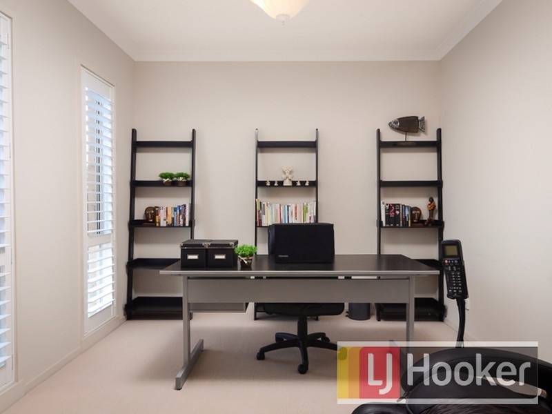 4 Jarvis Close, Narre Warren South VIC 3805