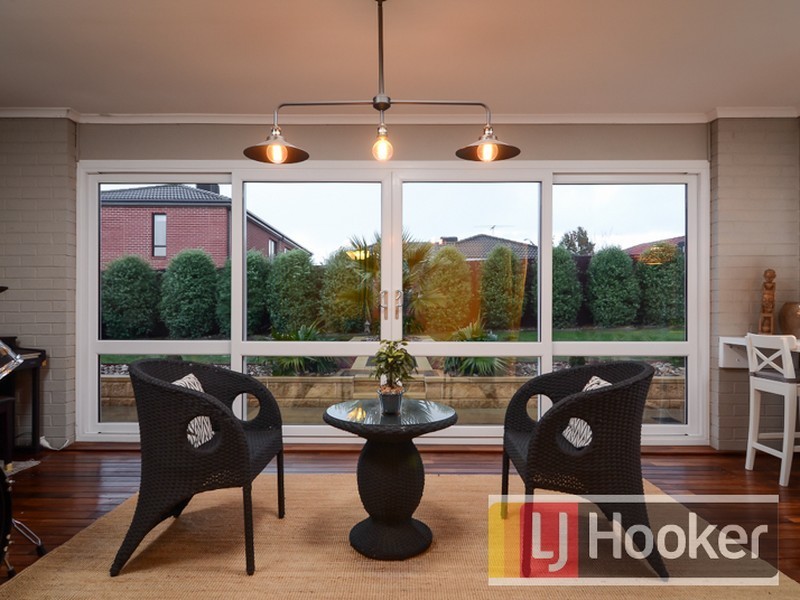 4 Jarvis Close, Narre Warren South VIC 3805