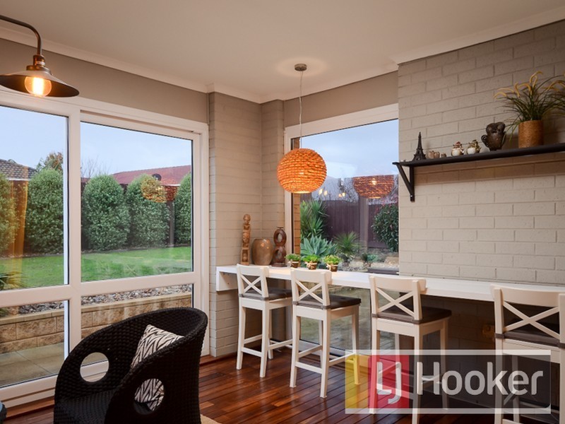 4 Jarvis Close, Narre Warren South VIC 3805