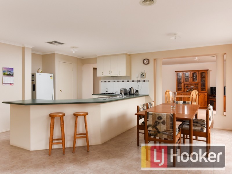 49 Portchester Boulevard, Beaconsfield VIC 3807